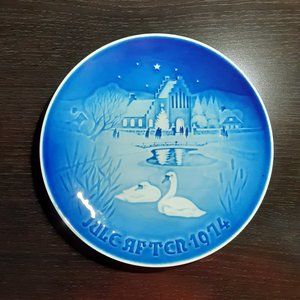 Plate (Royal Copenhagen)